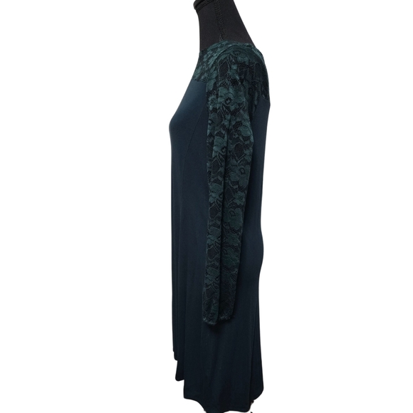 Apt. 9 Green Knit Dress with Long lace sleeves Size Medium - Picture 3 of 6